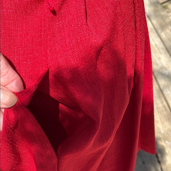 Elegant Red Ellen Tracy  Sleeveless fully lined Dress. Size 14. Side pockets. - Picture 7 of 16